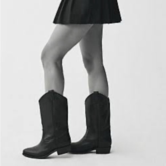 NEW Seychelles Ladies Boots - Rare size 11 - Picture 1 of 8